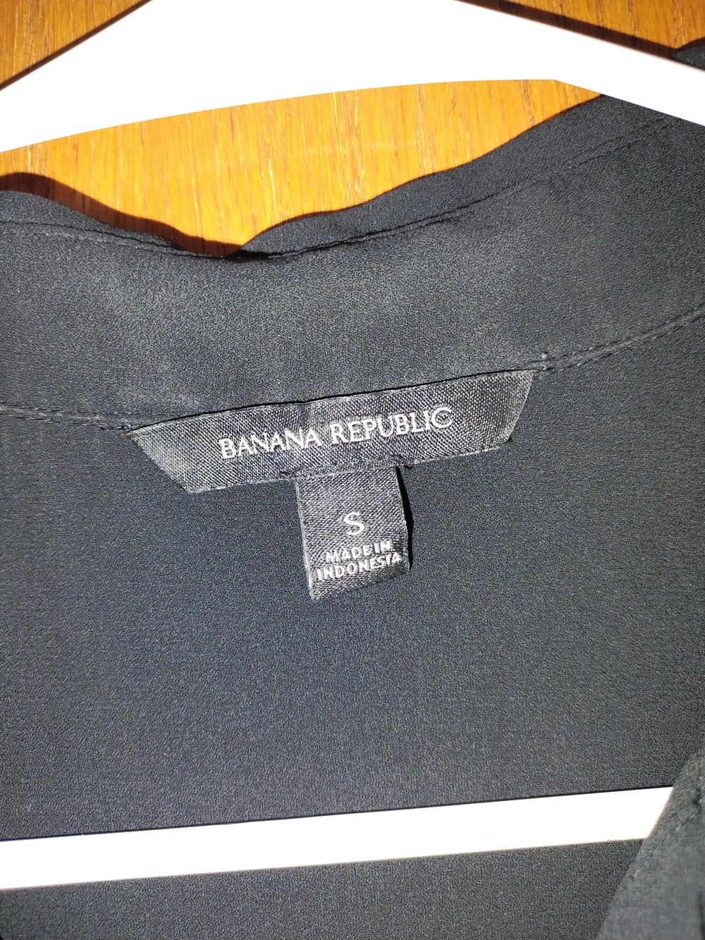 Banana Republic Black Sleeveless Layered Collared Blouse - Picture 3 of 7
